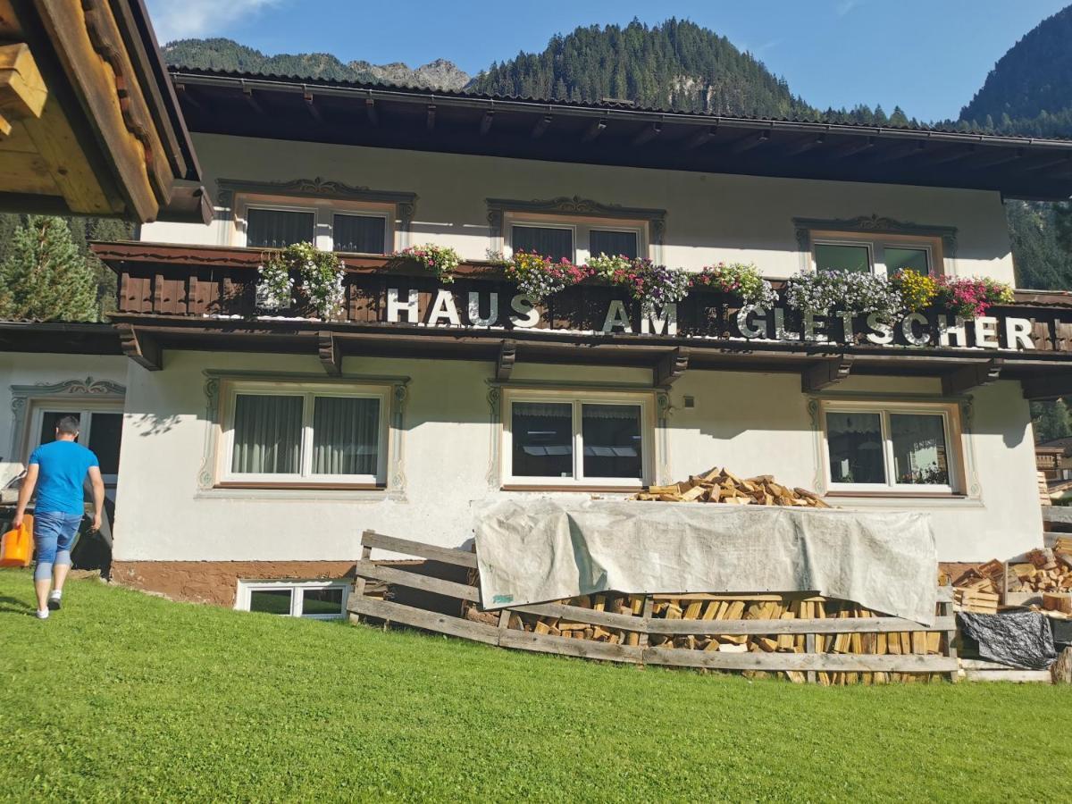 Haus Am Gletscher Neustift im Stubaital Bagian luar foto