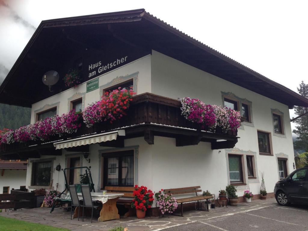 Haus Am Gletscher Neustift im Stubaital Bagian luar foto